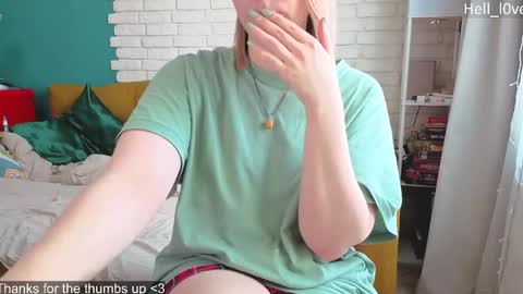 Snapshot of hell_l0ve chatting on April 11, 2026, 7:45 am Anastasiia online show from April 11, 2026, 7:45 am