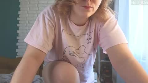 Snapshot of hell_l0ve chatting on May 1, 2026, 3:11 am Anastasiia online show from May 1, 2026, 3:11 am
