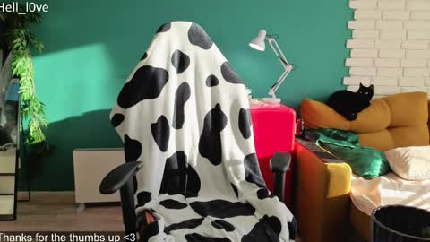 Snapshot of hell_l0ve chatting on May 31, 2026, 12:56 pm Anastasiia online show from May 31, 2026, 12:56 pm