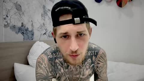 hellacozy online show from May 7, 2026, 5:51 pm