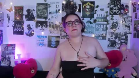 hellen online show from February 5, 2026, 4:50 am