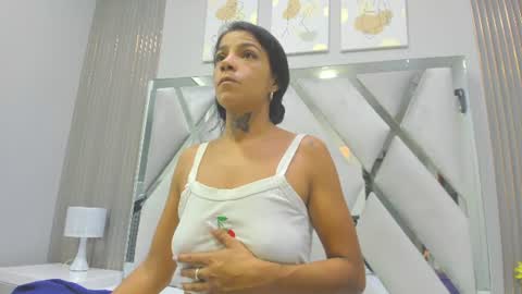 Snapshot of hellen__4master chatting on July 14, 2026, 11:16 am Hellen online show from July 14, 2026, 11:16 am