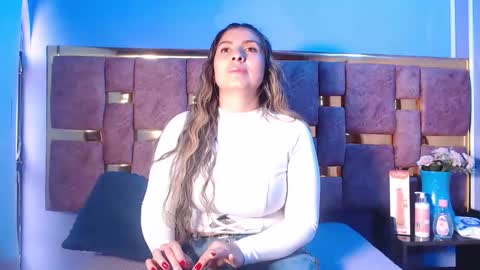 Snapshot of hellen_mark chatting on March 26, 2026, 11:38 am Hellen. online show from March 26, 2026, 11:38 am