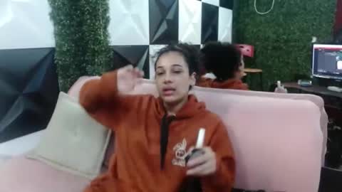 hellen_queensex online show from March 2, 2025, 6:08 pm