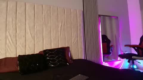 Snapshot of hellen_rice chatting on September 19, 2025, 4:25 am hellen_rice online show from September 19, 2025, 4:25 am