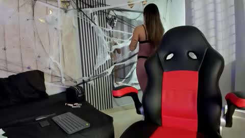 Snapshot of hellen_rice chatting on October 19, 2025, 1:01 pm hellen_rice online show from October 19, 2025, 1:01 pm