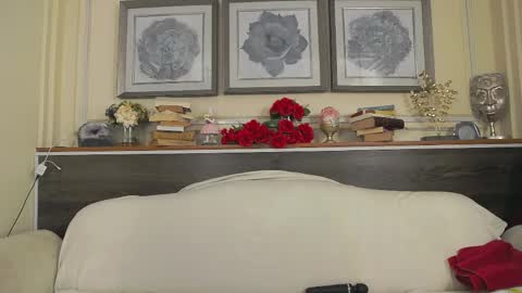 Snapshot of hellendesire chatting on April 12, 2026, 2:38 am online show from April 12, 2026, 2:38 am