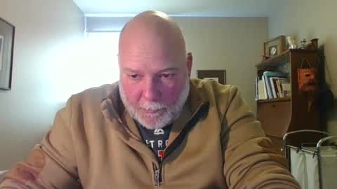 helloforfun111 online show from February 24, 2025, 6:58 pm