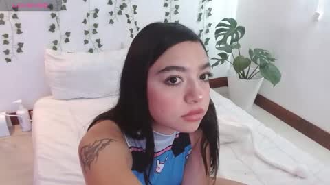 hellokitty_valery1 online show from March 12, 2026, 9:21 pm