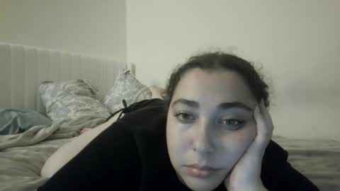 hellooli online show from December 22, 2025, 9:06 am