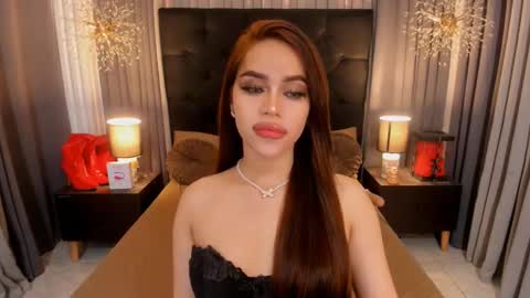 Snapshot of hennessygoddess69 chatting on February 1, 2025, 1:44 am HENNESSY online show from February 1, 2025, 1:44 am