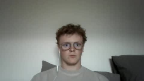Snapshot of henrietje chatting on May 10, 2026, 6:46 pm henrietje online show from May 10, 2026, 6:46 pm