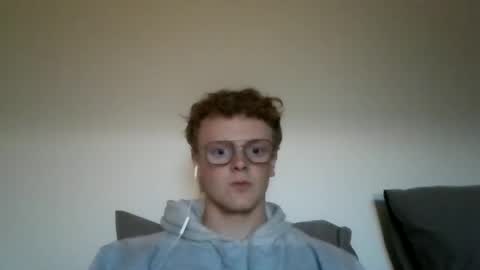 Snapshot of henrietje chatting on May 13, 2026, 7:11 pm henrietje online show from May 13, 2026, 7:11 pm