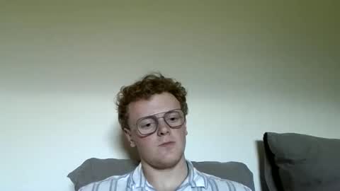 Snapshot of henrietje chatting on May 25, 2026, 2:34 pm henrietje online show from May 25, 2026, 2:34 pm