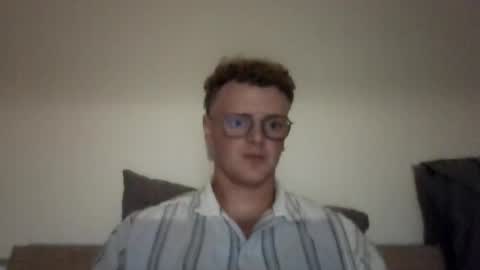 Snapshot of henrietje chatting on August 2, 2026, 7:12 pm henrietje online show from August 2, 2026, 7:12 pm