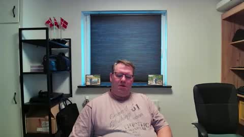 henrikrp1971 online show from March 7, 2026, 11:07 am