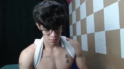 HENRY GANDY online show from January 24, 2025, 12:52 pm