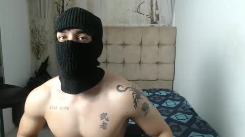 HENRY GANDY online show from September 14, 2025, 6:40 pm