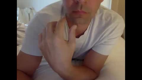 Snapshot of henryhipster chatting on October 6, 2025, 6:11 am Henryhipster sub spank useme new Europe Twink kiss first fit kinky naughty online show from October 6, 2025, 6:11 am