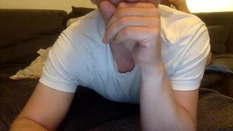 Snapshot of henryhipster chatting on May 14, 2026, 10:16 pm Henryhipster sub spank useme new Europe Twink kiss first fit kinky naughty online show from May 14, 2026, 10:16 pm
