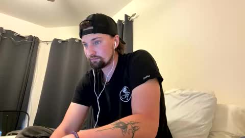 Snapshot of henryjackk chatting on March 25, 2026, 6:03 pm HenryJackk online show from March 25, 2026, 6:03 pm