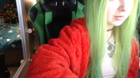 Hentaishiing online show from February 19, 2025, 5:49 pm