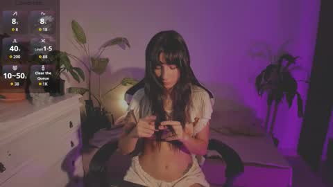 Hello I am Valentina independent Colombian model I love sensuality and pleasure welcome online show from October 1, 2025, 5:35 am