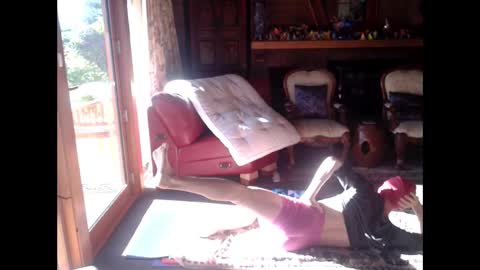 herakiss online show from November 28, 2025, 9:06 pm