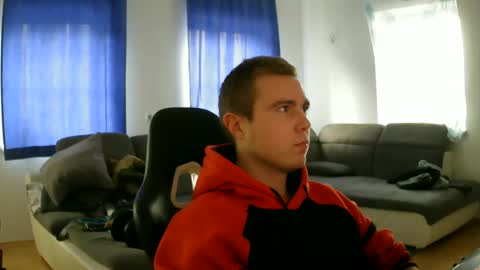 John Pearl online show from December 21, 2024, 1:21 pm