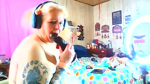 Snapshot of herculesnvenus chatting on February 9, 2026, 5:17 pm venus online show from February 9, 2026, 5:17 pm