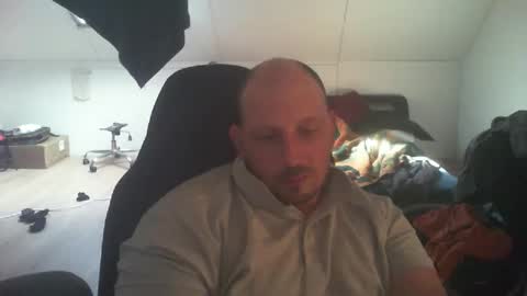 herejust4yoy online show from April 23, 2026, 3:36 pm