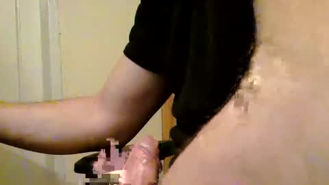 Snapshot of heretost chatting on February 20, 2026, 11:32 am mr D online show from February 20, 2026, 11:32 am