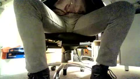 hering76 online show from December 27, 2024, 8:13 am