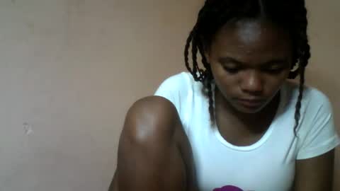 Snapshot of herisse01 chatting on June 2, 2026, 6:32 pm herisse01 online show from June 2, 2026, 6:32 pm