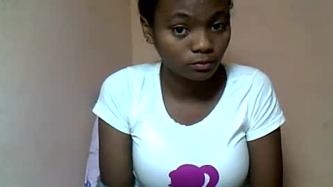 Snapshot of herisse01 chatting on June 18, 2026, 4:46 am herisse01 online show from June 18, 2026, 4:46 am