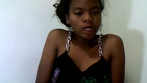 Snapshot of herisse01 chatting on August 1, 2026, 11:14 pm herisse01 online show from August 1, 2026, 11:14 pm