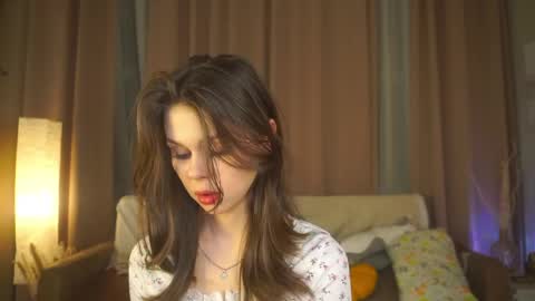 Nicole online show from May 27, 2026, 8:06 pm
