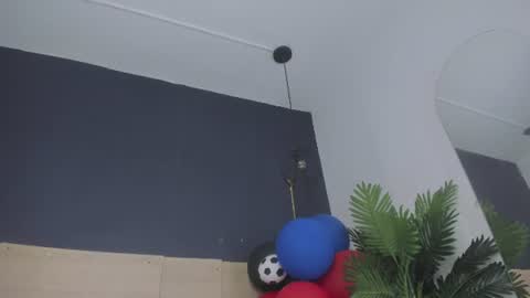 Snapshot of hermione_brown chatting on June 27, 2026, 12:22 pm hermione_brown online show from June 27, 2026, 12:22 pm