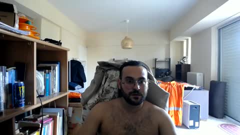 Snapshot of hervo chatting on June 7, 2026, 1:04 pm YourGuy online show from June 7, 2026, 1:04 pm