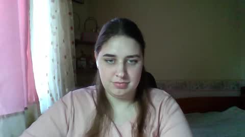 hess_luna_ online show from January 19, 2026, 10:08 am