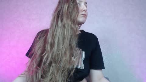 Hesssa Prime time  The broadcasts start at 3am and 3 pm London time  online show from December 13, 2024, 2:27 pm