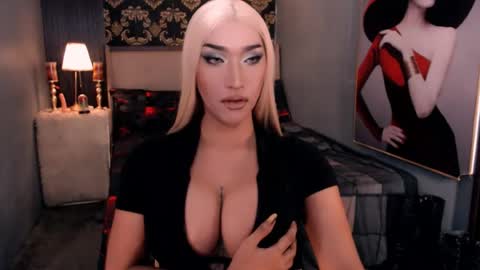 Snapshot of hestiaprytanei chatting on July 19, 2026, 7:28 pm bry online show from July 19, 2026, 7:28 pm
