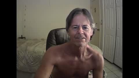 hewes1 online show from April 6, 2026, 10:49 am