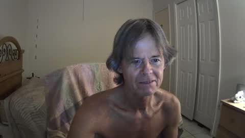 Snapshot of hewes1 chatting on June 27, 2026, 9:36 am hewes1 online show from June 27, 2026, 9:36 am