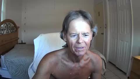 Snapshot of hewes1 chatting on July 25, 2026, 11:19 am hewes1 online show from July 25, 2026, 11:19 am