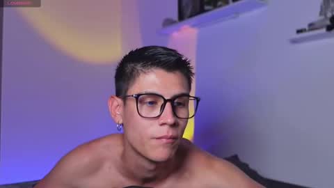 hey_cesard online show from March 11, 2025, 12:33 am