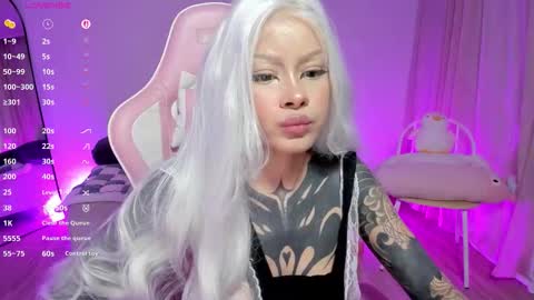 Bambi.....Help me get 100 likes in the satisfaction bar. online show from September 23, 2025, 3:31 am
