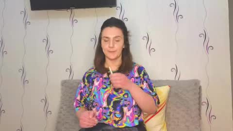 Heyy baddie online show from April 25, 2026, 1:41 pm