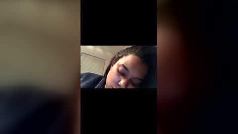 heyyou301990 online show from February 8, 2026, 8:51 am