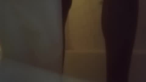 Gwen Elise online show from November 3, 2025, 1:34 pm